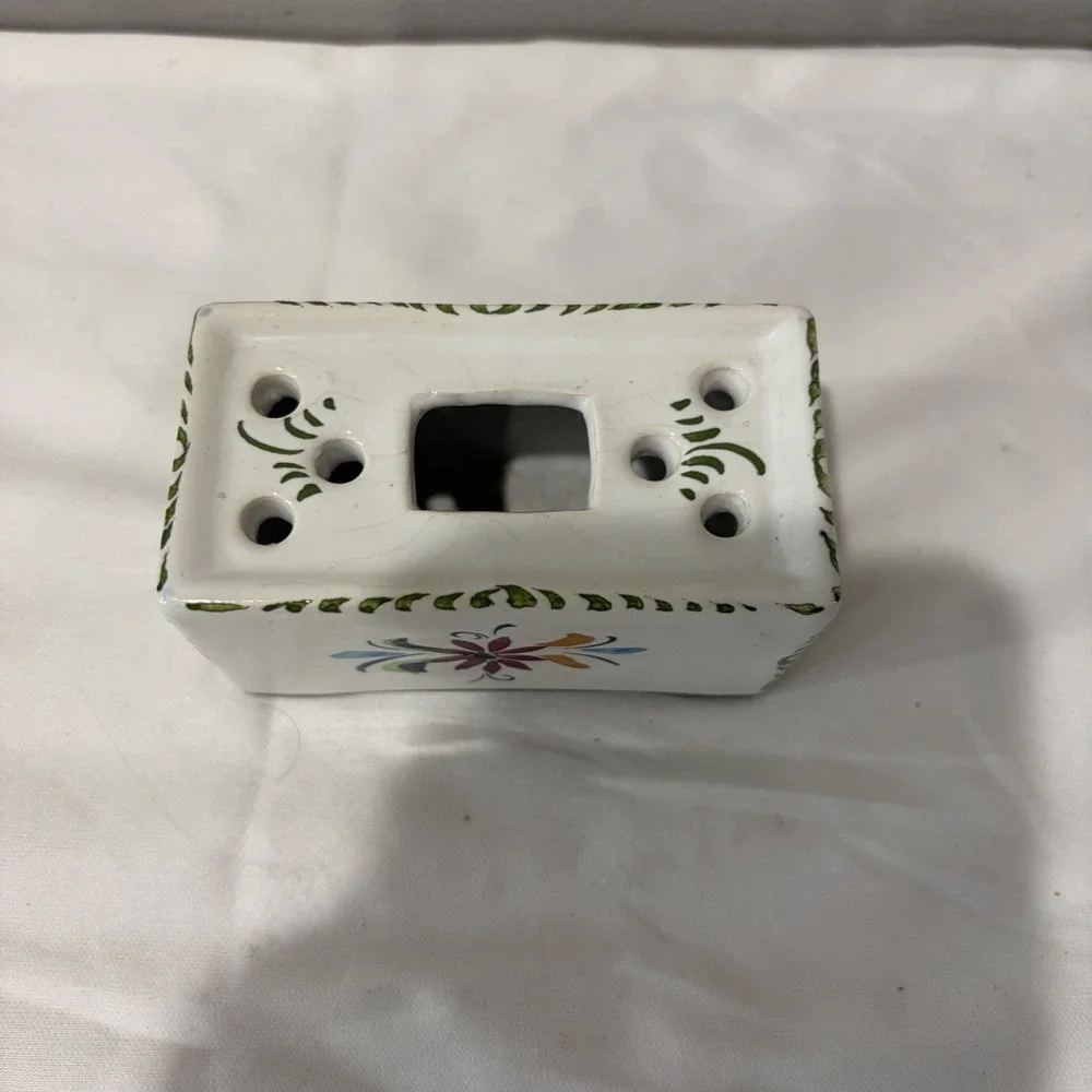 Vintage Portuguese Small Handpainted Flower Frog‎ Floral 3.25